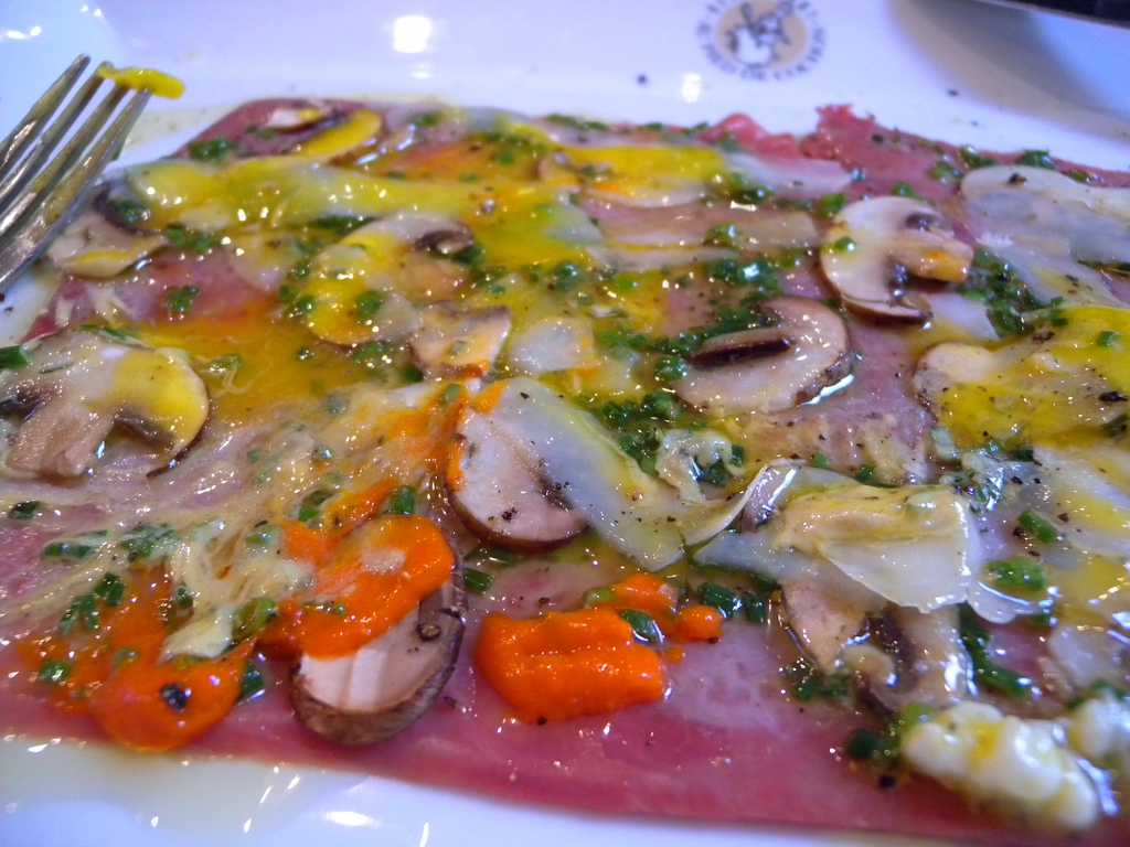 Duck Carpaccio at Pied de Cochon, Montreal